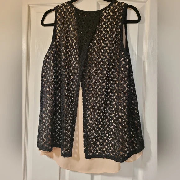 Design Lab Flowy Tank - Picture 2 of 2